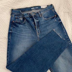 Old Navy Sky-Hi Straight Extra High Rise Denim